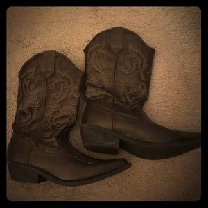 Cowboy Boots-Like New